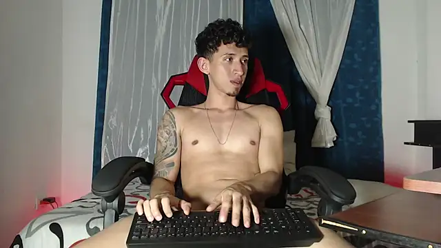 stevenSEX123 online show from November 8, 6:24 am