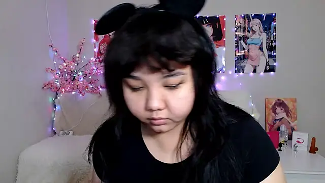 Snapshot of Moertomlly chatting on January 16, 4:05 am Moertomlly online show from January 16, 4:05 am