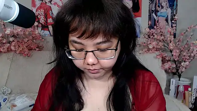 Snapshot of Moertomlly chatting on July 14, 4:28 am Moertomlly online show from July 14, 4:28 am