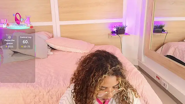  nickypurple  online show from October 19, 3:23 pm