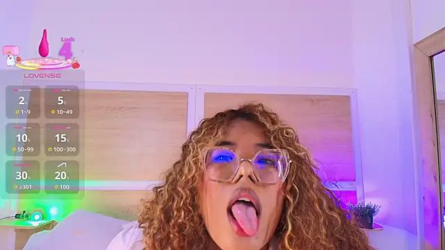  nickypurple  online show from February 9, 7:07 pm