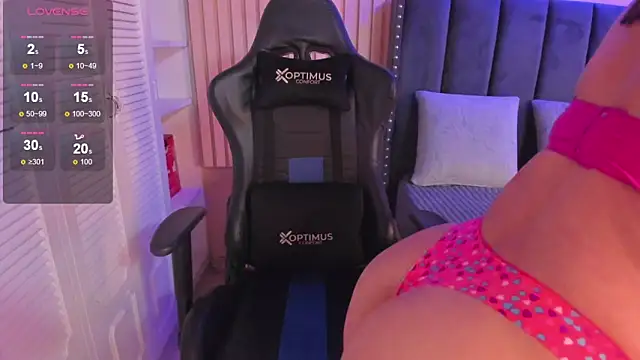 ashlye miller  online show from March 8, 4:01 am