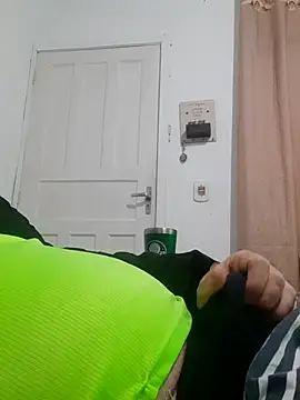 Snapshot of Alexandre123pica chatting on July 14, 8:25 pm Alexandre123pica online show from July 14, 8:25 pm