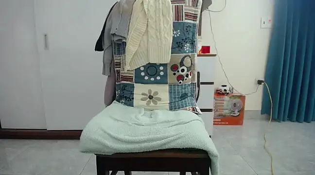 Selina Sweet online show from February 16, 8:32 am