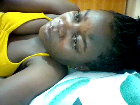 Snapshot of Alessandrajenna chatting on February 16, 6:32 am Alessandrajenna online show from February 16, 6:32 am