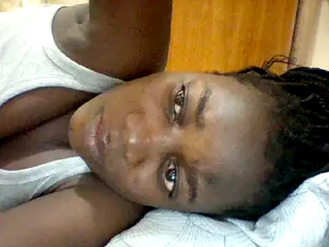 Snapshot of Alessandrajenna chatting on March 19, 4:25 am Alessandrajenna online show from March 19, 4:25 am