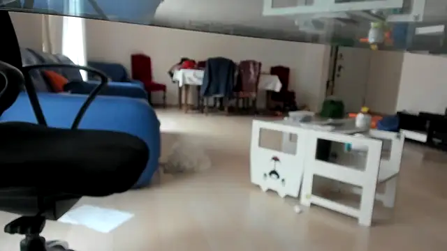 Snapshot of hotcake82mi chatting on February 11, 1:51 pm hotcake82mi online show from February 11, 1:51 pm