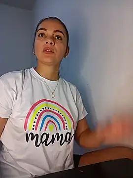 Snapshot of MEGAN_X0XX chatting on July 17, 9:41 pm MEGAN X0XX online show from July 17, 9:41 pm