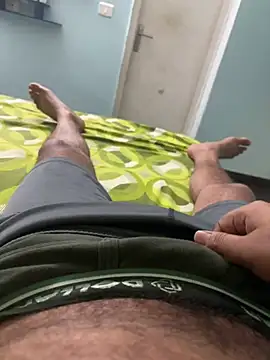 Snapshot of yourheroforfun chatting on May 18, 5:08 pm yourheroforfun online show from May 18, 5:08 pm