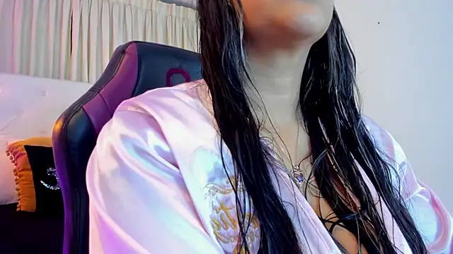 BonnieBad01 online show from January 11, 2:55 pm