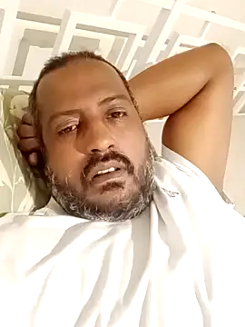 bink1982 online show from January 31, 9:35 pm