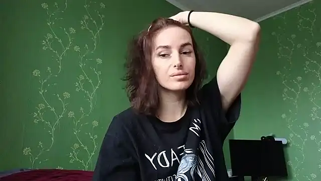 xx adrihanna xx online show from January 14, 10:10 am