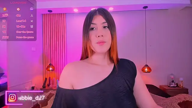 AbbieEdmond online show from December 2, 4:40 am