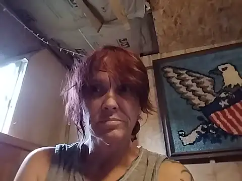 spundarella420 online show from August 1, 4:39 pm