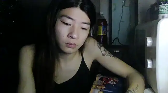 CarlyJoy online show from January 18, 3:49 pm