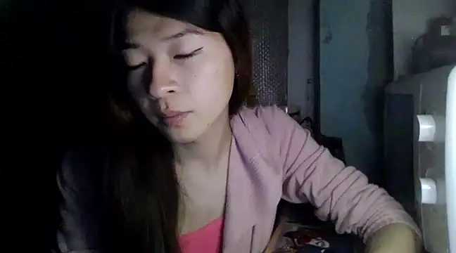 CarlyJoy online show from February 1, 4:22 pm