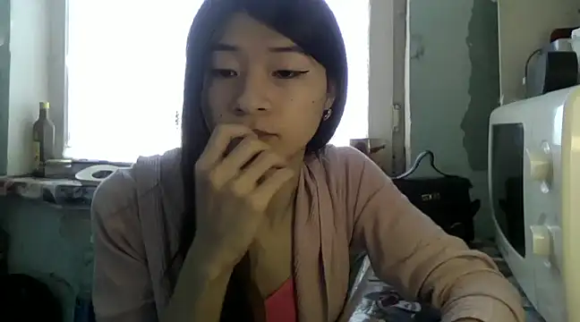 CarlyJoy online show from February 3, 10:14 am