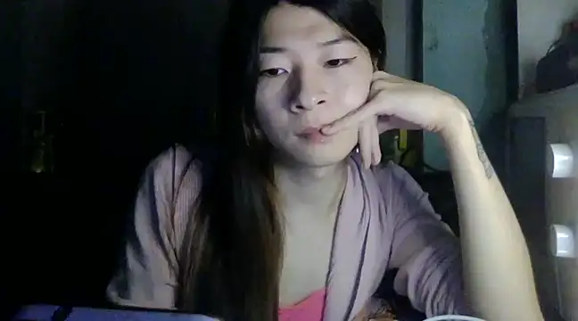 CarlyJoy online show from February 5, 6:15 pm