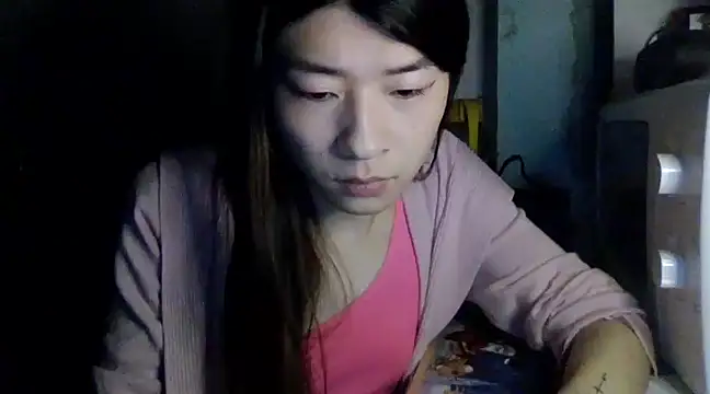 CarlyJoy online show from February 7, 4:14 pm