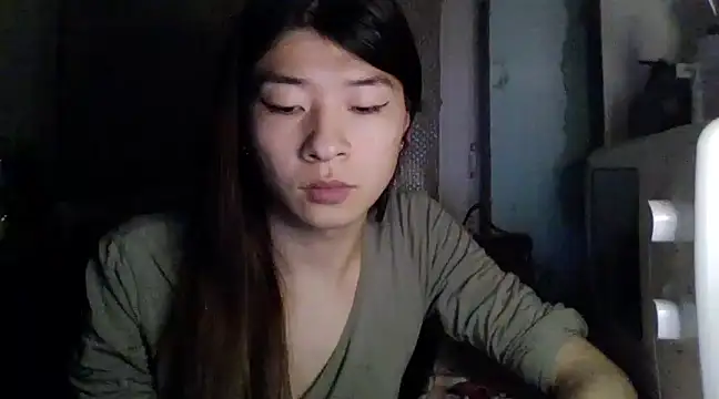 CarlyJoy online show from February 25, 2:11 pm