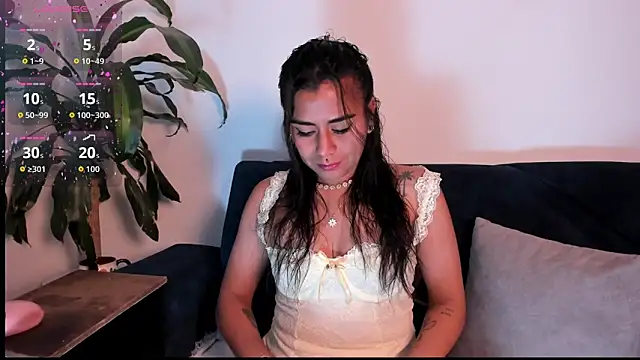 Snapshot of im_amber chatting on November 18, 1:11 am im amber online show from November 18, 1:11 am