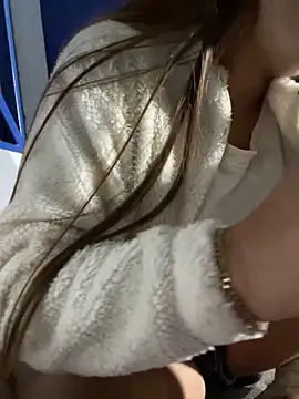 Snapshot of Natha_Fantasy chatting on December 3, 1:30 am Natha Fantasy online show from December 3, 1:30 am