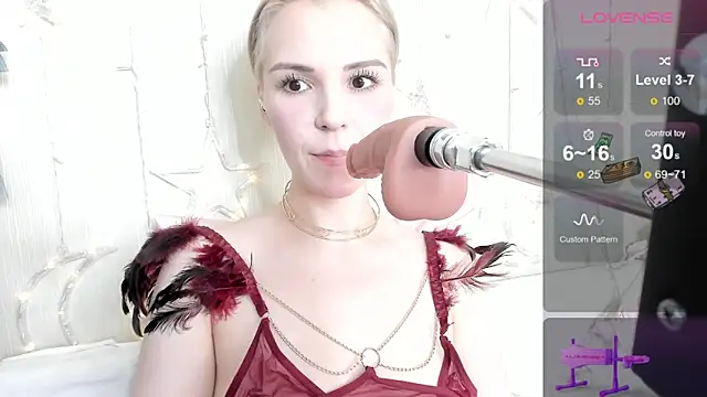 Kaya Devis online show from March 27, 5:02 am