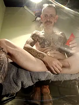 deepstroker42071 online show from November 18, 7:57 am