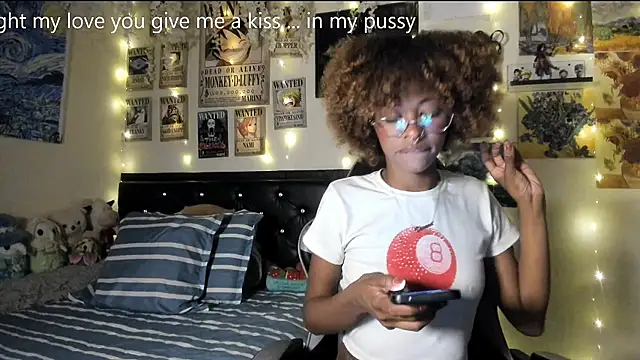 Cristal Jonasxh online show from December 20, 2:40 am