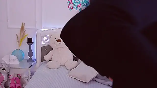 CrissyTaylor online show from January 16, 3:32 am