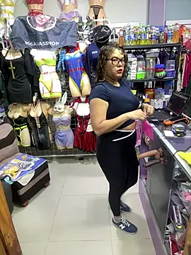 Snapshot of ROSALIALUCY chatting on June 19, 2:43 pm ROSALIALUCY online show from June 19, 2:43 pm