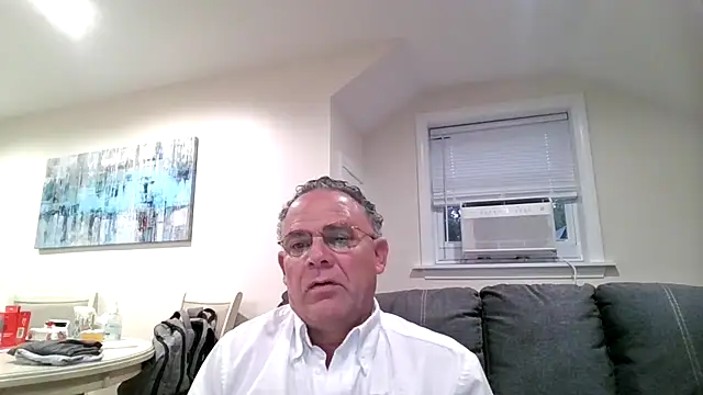 twopeopleinlove online show from July 28, 9:26 am