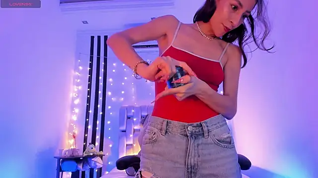 Snapshot of Gorgeous_Team chatting on February 11, 8:03 pm Gorgeous Team online show from February 11, 8:03 pm