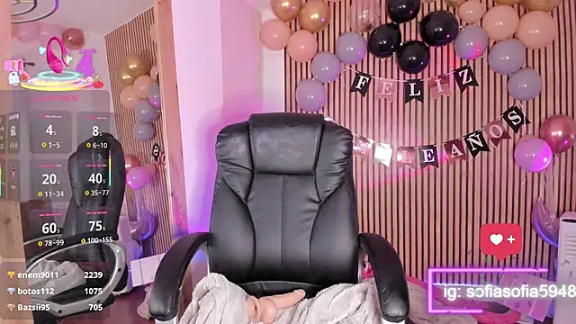 sofiah  online show from November 16, 6:24 pm