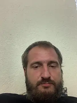 Snapshot of Bdb61mm chatting on December 3, 9:02 pm Bdb61mm online show from December 3, 9:02 pm