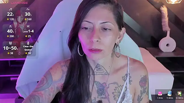 dark gotica online show from June 3, 7:08 pm