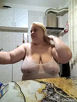 AriannaMilf online show from May 22, 10:15 pm