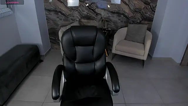 AlessiaCorleone  online show from March 10, 9:29 pm