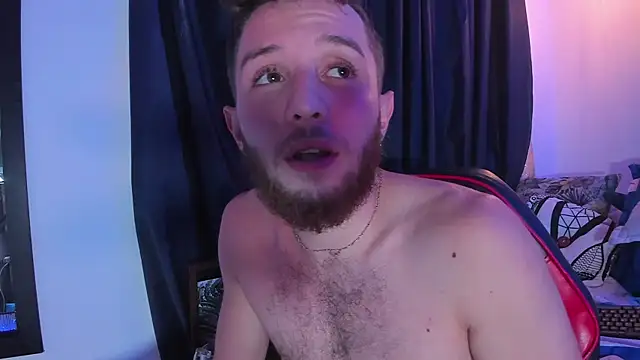 Snapshot of Juan_Castano chatting on December 11, 7:46 pm Juan Castano online show from December 11, 7:46 pm