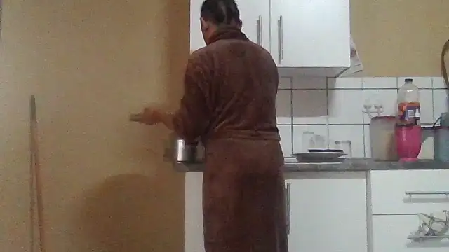 ShooingBunch online show from December 17, 8:09 am