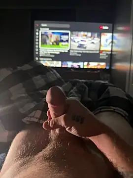 rocky21110 online show from July 11, 2:36 am