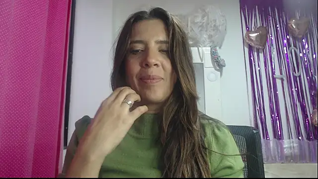 Victoria meester online show from February 20, 10:15 pm