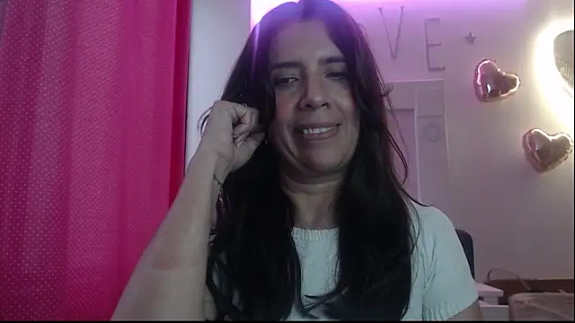 Victoria meester online show from February 25, 8:30 pm