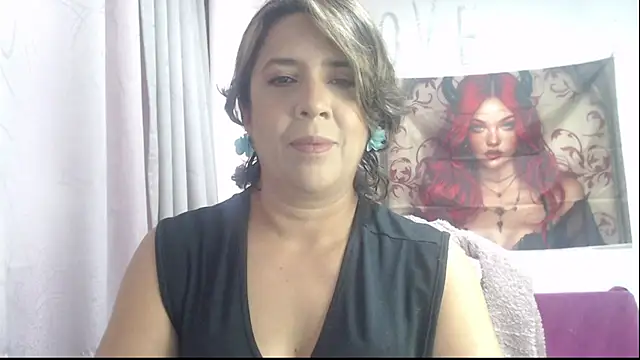 Snapshot of Victoria_meester chatting on November 7, 2:39 pm Victoria meester online show from November 7, 2:39 pm
