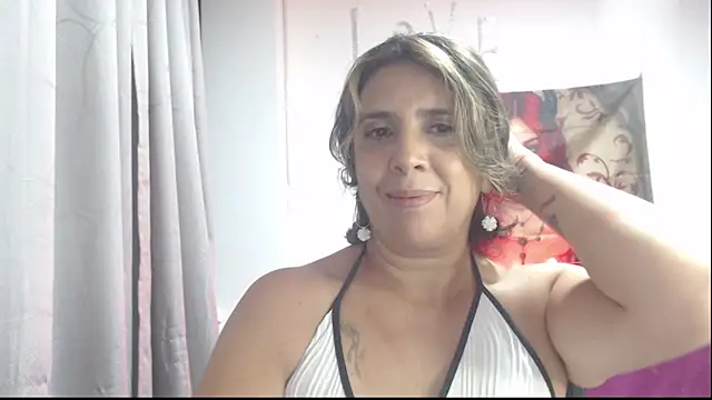 Snapshot of Victoria_meester chatting on November 9, 10:30 pm Victoria meester online show from November 9, 10:30 pm