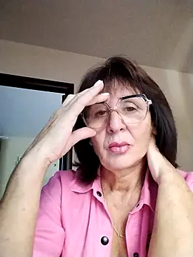 AlbinaXPretty online show from September 28, 7:25 am