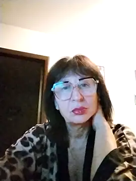 AlbinaXPretty online show from October 15, 8:09 pm