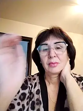 AlbinaXPretty online show from October 20, 6:14 am