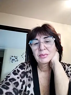 AlbinaXPretty online show from October 26, 7:36 am