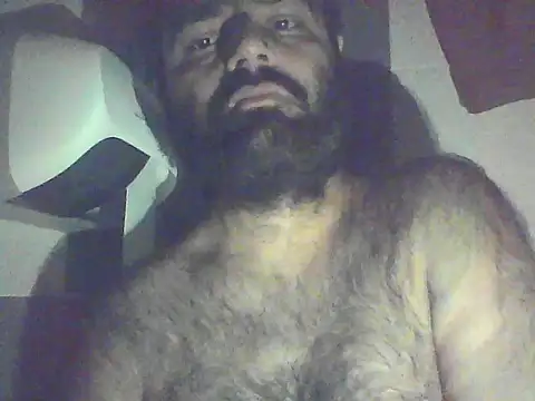 Snapshot of JohnBond009 chatting on May 22, 8:58 pm JohnBond009 online show from May 22, 8:58 pm